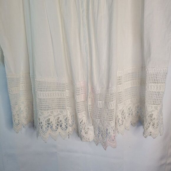 Elegant White Lace Trim Coverup - Picture 3 of 12